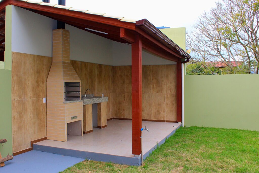 Casa para alugar em Campeche — 3 quartos quintal — foto 15