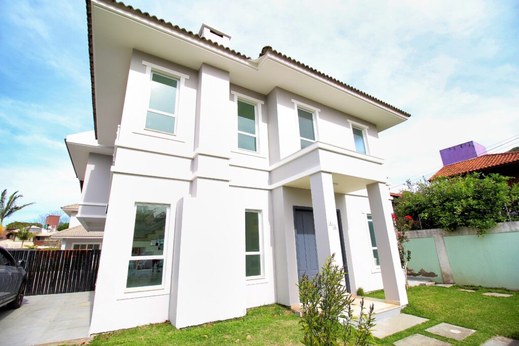 Casa para alugar em Lagoa da Conceição — 4 quartos 3 suites — foto 2