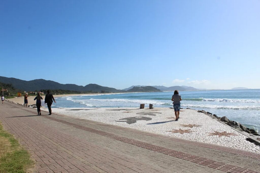 Terreno à venda em Armação — plano perto praia 04 — foto 1