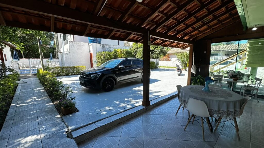Casa para venda na Praia da Armação