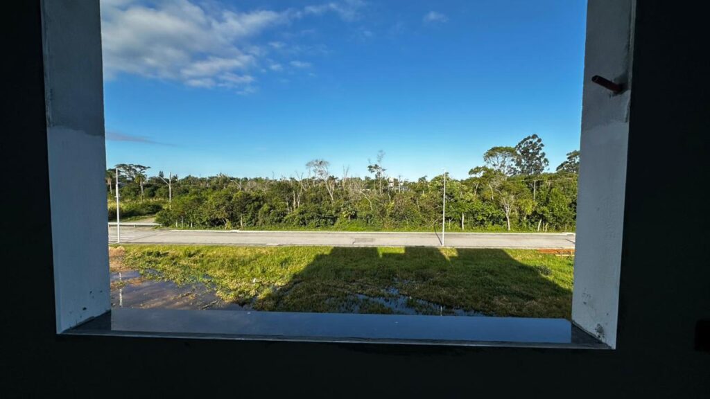 Casa geminada 4 dormitórios com financiamento bancário no Campeche
